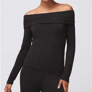 White House Black Market Top NWT